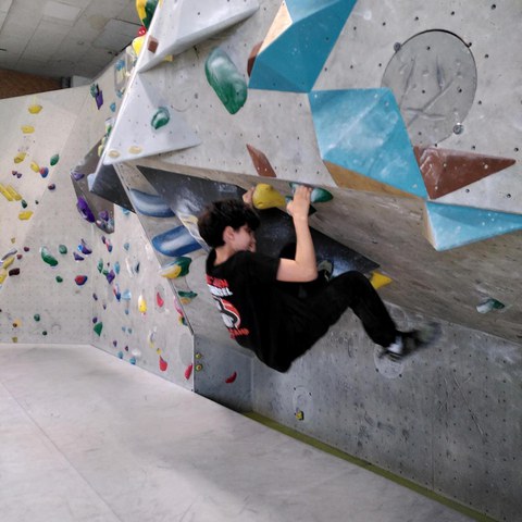 g. Vergrösserte Ansicht